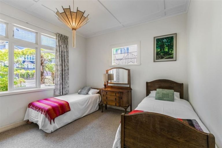 Photo of property in 9 Macky Avenue, Devonport, Auckland, 0624