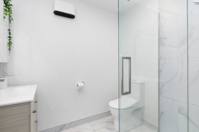 Photo of property in 4/12 Biddle Crescent, Taita, Lower Hutt, 5011
