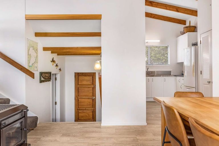 Photo of property in 3a Wharewaka Road, Wharewaka, Taupo, 3330