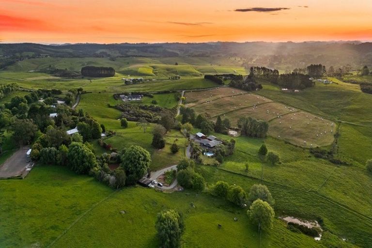 Photo of property in 782 Horseshoe Bush Road, Waitoki, Kaukapakapa, 0871