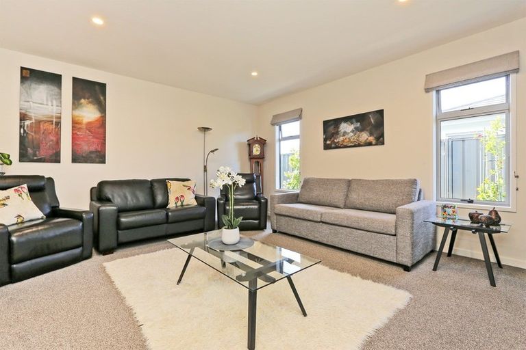 Photo of property in 39 Kapiti Drive, Poraiti, Napier, 4112