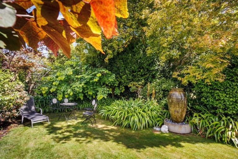 Photo of property in 15 Trent Avenue, Hokowhitu, Palmerston North, 4410