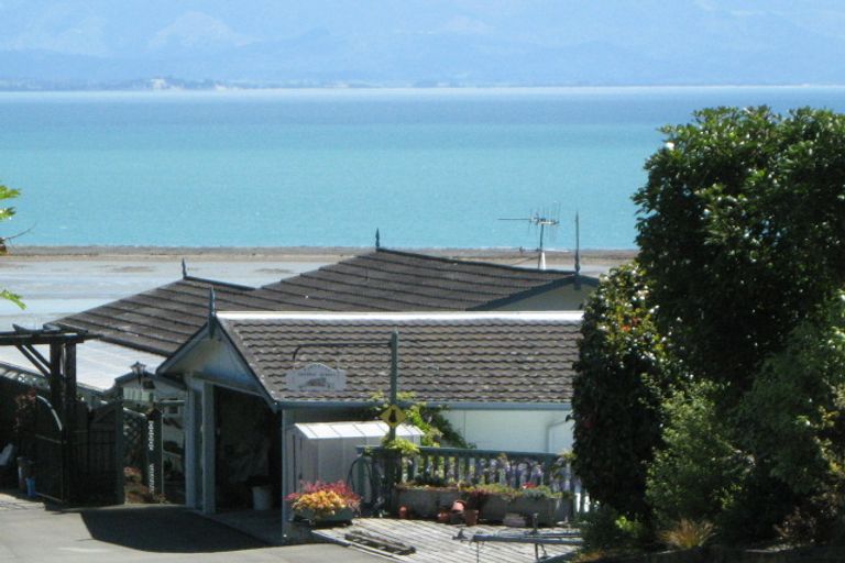 Photo of property in 8 Wastney Terrace, Marybank, Nelson, 7010