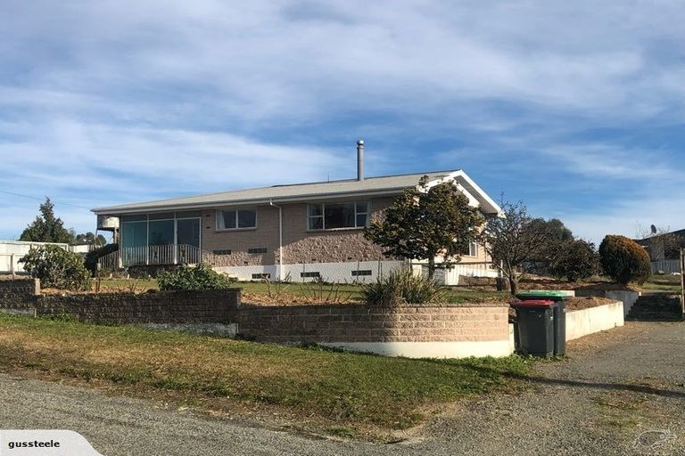 Photo of property in 17 Shere Street, Pleasant Point, 7903