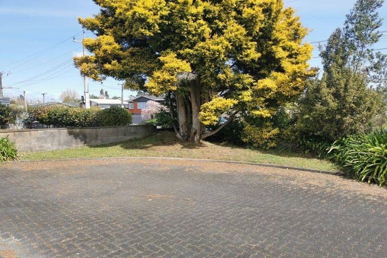 Photo of property in 35 Berkley Avenue, Hillcrest, Hamilton, 3216