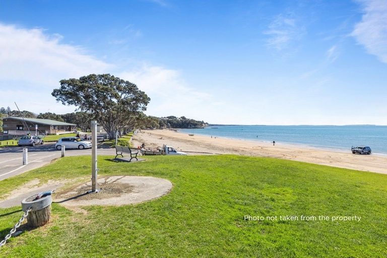 Photo of property in 2 Turnbull Road, Narrow Neck, Auckland, 0624