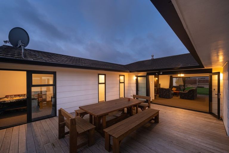 Photo of property in 29 Pencarrow Street, Highbury, Palmerston North, 4412