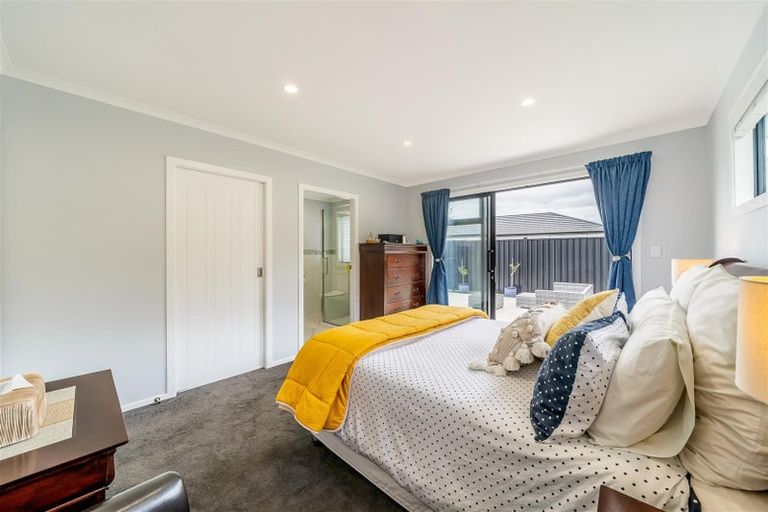 Photo of property in 12 Fenwick Crescent, Wallaceville, Upper Hutt, 5018