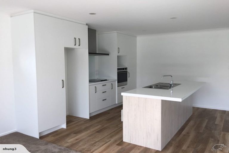 Photo of property in 16 Gilruth Road, Wallaceville, Upper Hutt, 5018