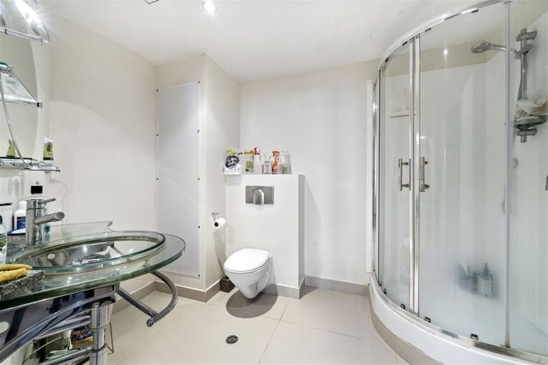 Photo of property in The Quay, 8/332a2 Lambton Quay, Wellington Central, Wellington, 6011