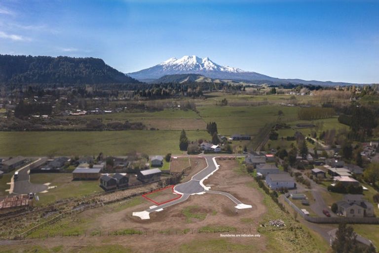 Photo of property in 2 Te Ara Rewa Lane, Ohakune, 4625