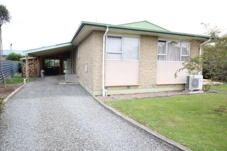 Photo of property in 61 Newbie Street, Heidelberg, Invercargill, 9812