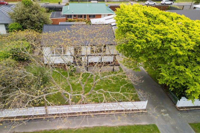 Photo of property in 98 Tedder Avenue, North New Brighton, Christchurch, 8083
