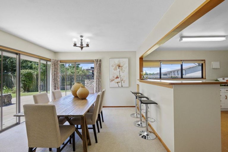 Photo of property in 13 Avoca Place, Darfield, 7510