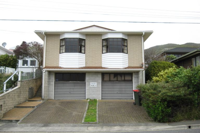 Photo of property in 1 Henderson Street, Karori, Wellington, 6012