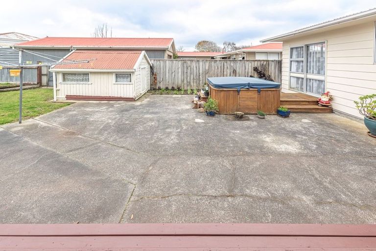 Photo of property in 25 Alexandra Street, Marton, 4710