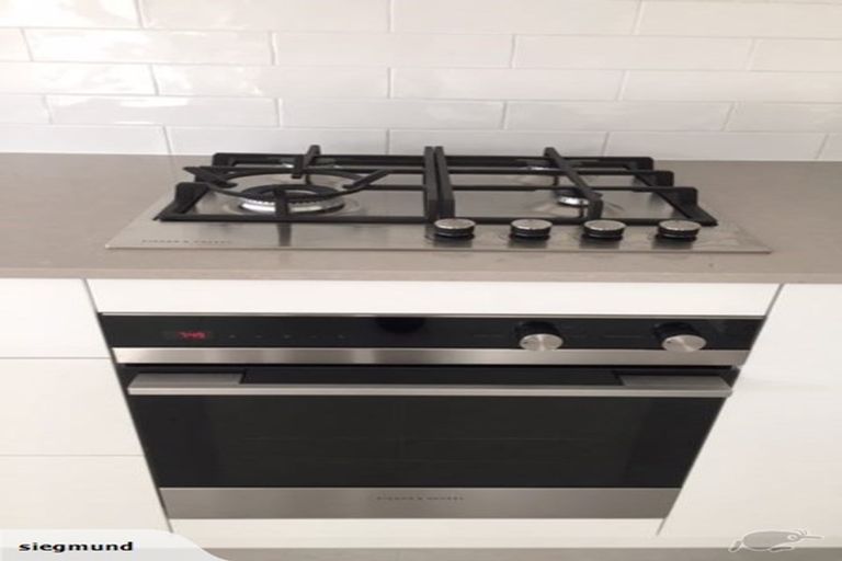 Photo of property in 5a Breakwater Way, Whitby, Porirua, 5024