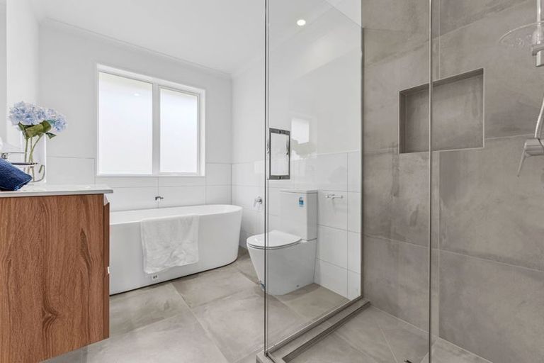 Photo of property in 8 Clendon Court, Pokeno, 2402