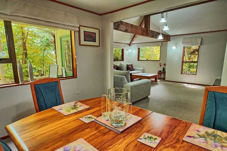 Photo of property in 28 Latitude Close, Whitby, Porirua, 5024