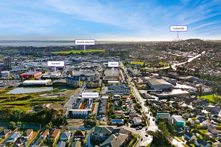 Photo of property in 13 Clay Works Lane, New Lynn, 0600