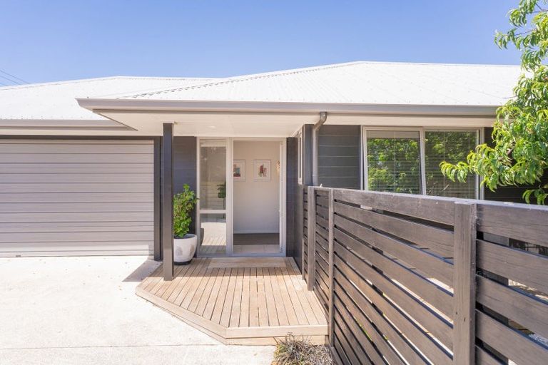 Photo of property in 8b Cook Drive, Whitianga, 3510