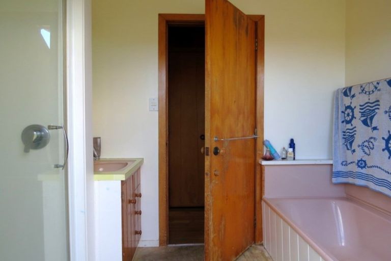 Photo of property in 135 Lillis Lane, Coromandel, 3506