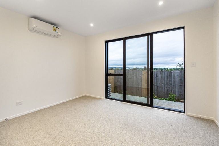 Photo of property in 8/11 Ryburn Road, Mount Wellington, Auckland, 1062