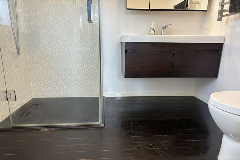 Photo of property in 118 Matipo Road, Te Atatu Peninsula, Auckland, 0610