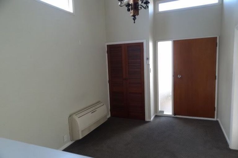 Photo of property in 2/23 Glenside Avenue, Ilam, Christchurch, 8041