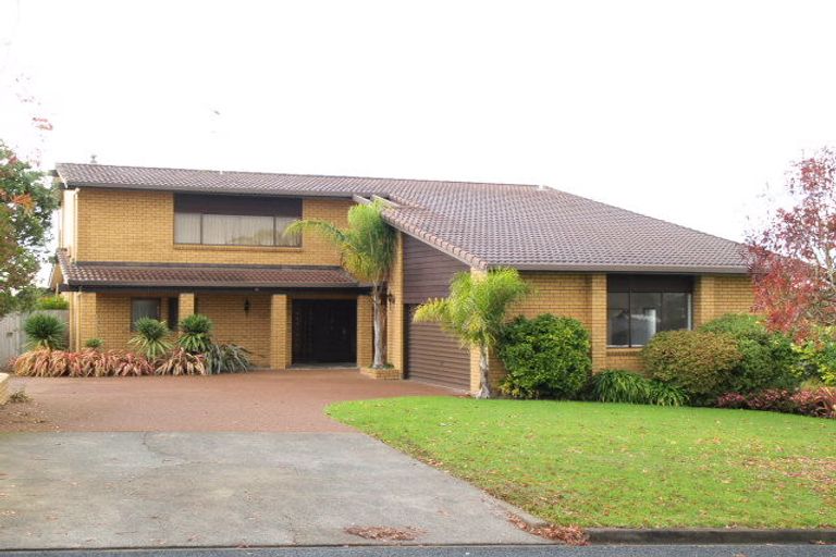 Photo of property in 22 Tainui Road, Cockle Bay, Auckland, 2014