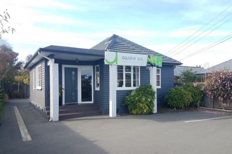 Photo of property in 1/128 Wilsons Road, Saint Martins, Christchurch, 8022