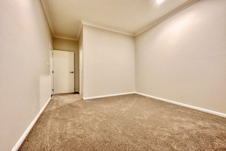 Photo of property in 18 Ballyliffin Drive, Flat Bush, Auckland, 2019