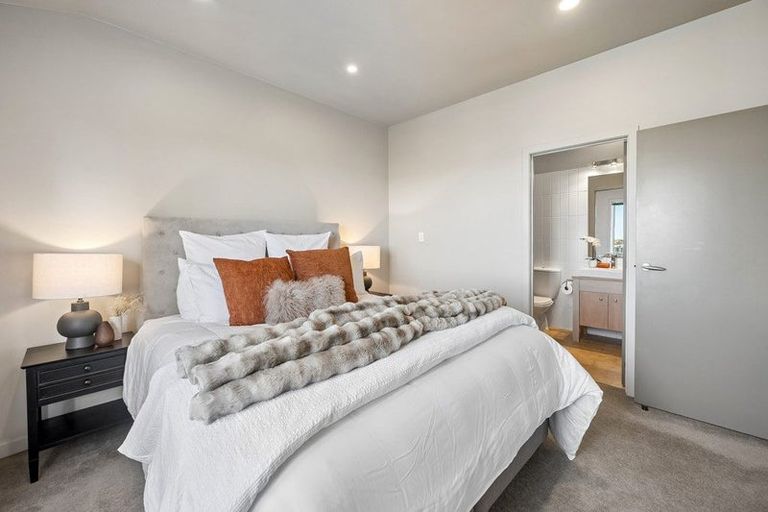 Photo of property in Point Ridge, 15/130 Gills Road, Albany Heights, Auckland, 0632