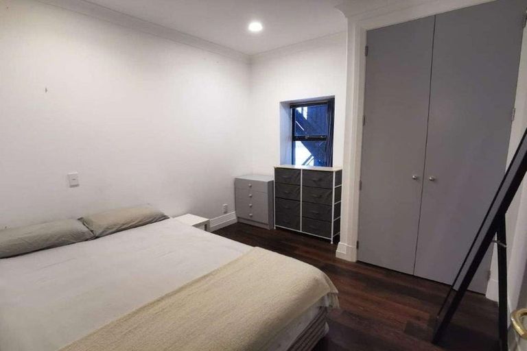 Photo of property in Kelvin House, 7g/16 The Terrace, Wellington Central, Wellington, 6011