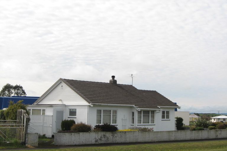 Photo of property in 466 Broadway, Stratford, 4332