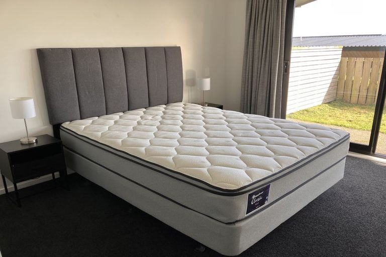 Photo of property in 67 Cedarwood Street, Woodridge, Wellington, 6037