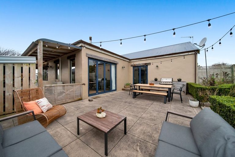 Photo of property in 35 Maire Street, Hawera, 4610