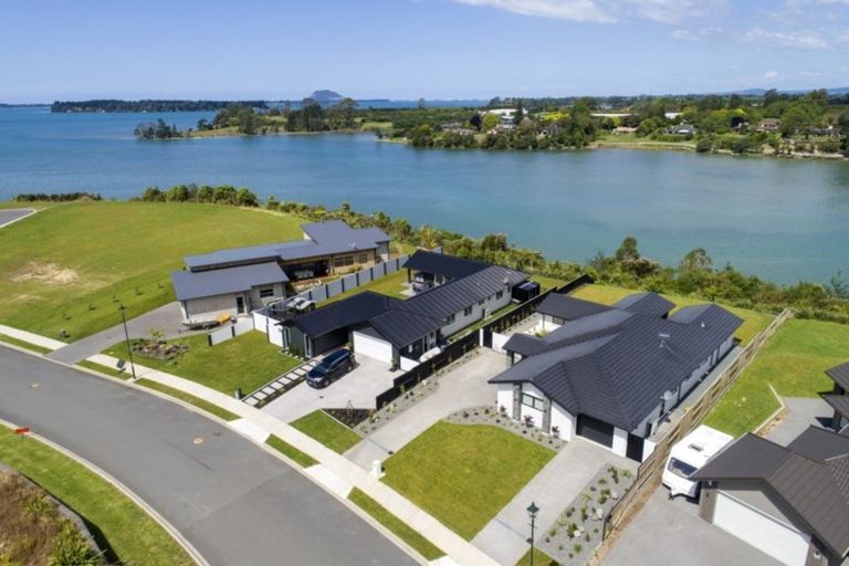 Photo of property in 93 Lynley Park Drive, Omokoroa, 3114