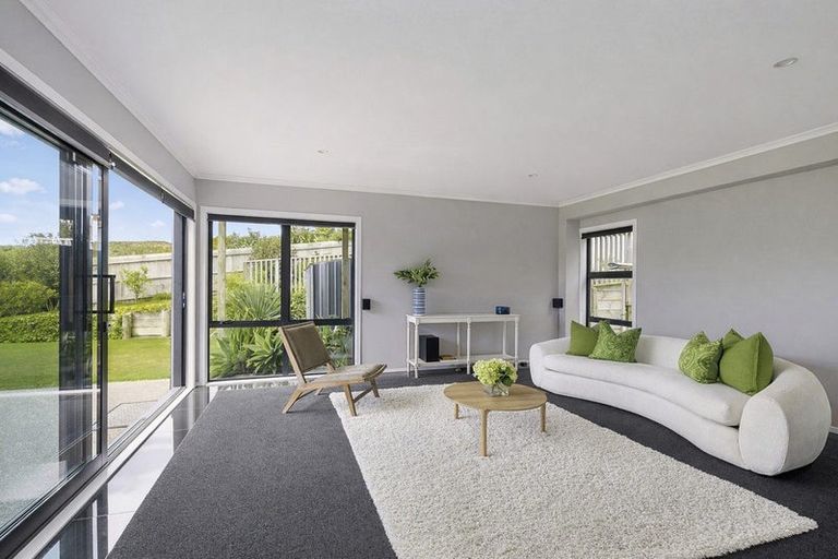 Photo of property in 29 John Burke Drive, Aotea, Porirua, 5024