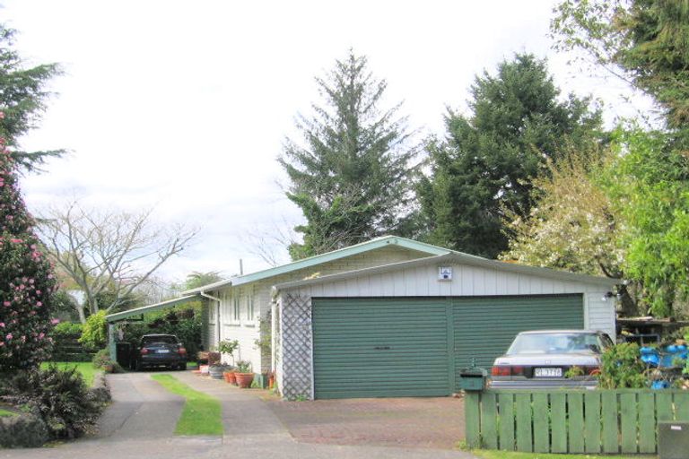 Photo of property in 3 Russell Crescent, Western Heights, Rotorua, 3015