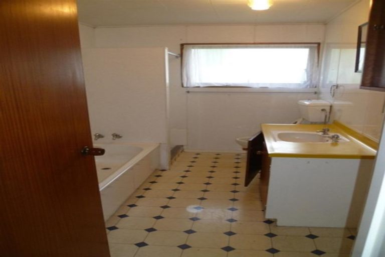 Photo of property in 1108a Cunningham Crescent, Mayfair, Hastings, 4122