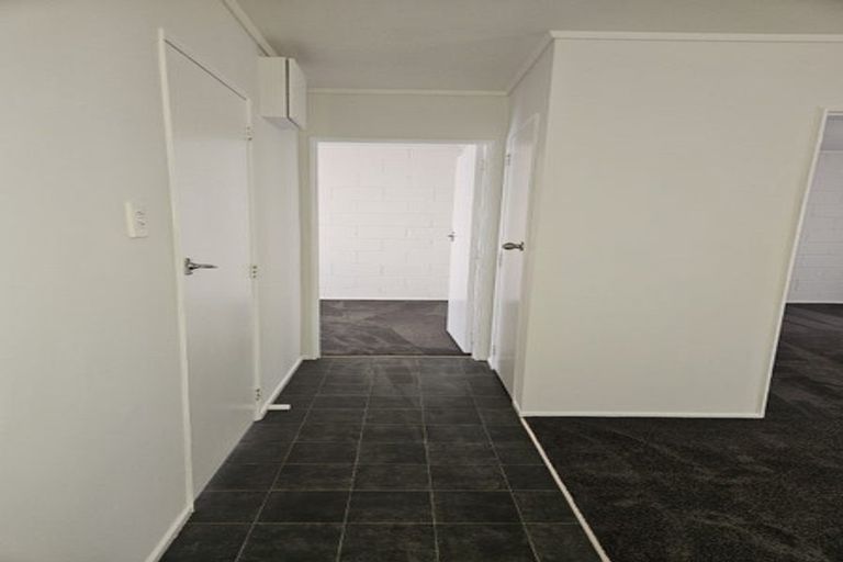 Photo of property in 3/10 Aubrey Street, Waitara, 4320