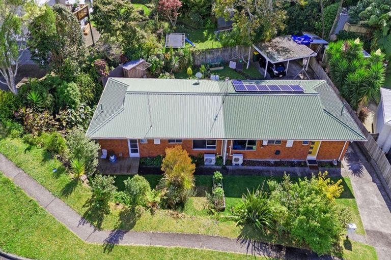 Photo of property in 1/10 Shaldon Crescent, Blagdon, New Plymouth, 4310