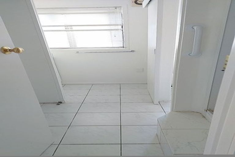 Photo of property in 7/10 Ridge Road, Howick, Auckland, 2014