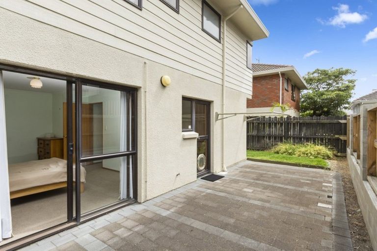 Photo of property in 2/49 May Street, Mount Maunganui, 3116