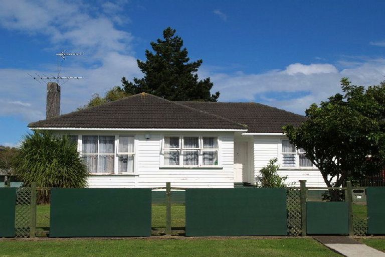 Photo of property in 102 Franklyne Road, Otara, Auckland, 2023