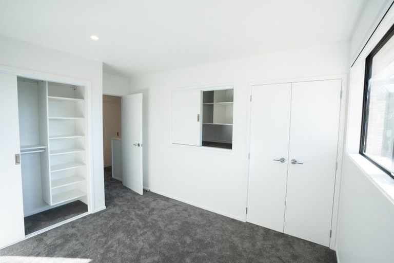 Photo of property in 2/176 Cambridge Terrace, Fairfield, Lower Hutt, 5011