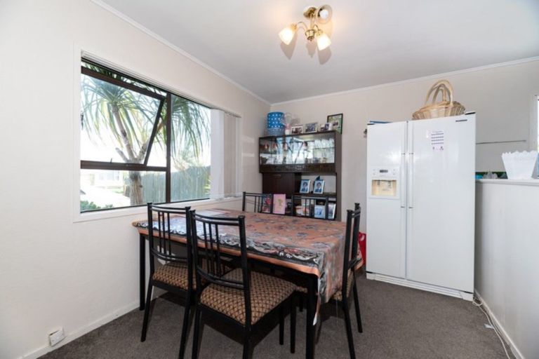 Photo of property in 87 Calthorp Close, Favona, Auckland, 2024