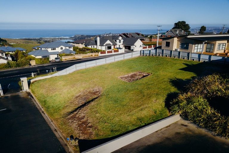 Photo of property in 327 Highcliff Road, Highcliff, Dunedin, 9013