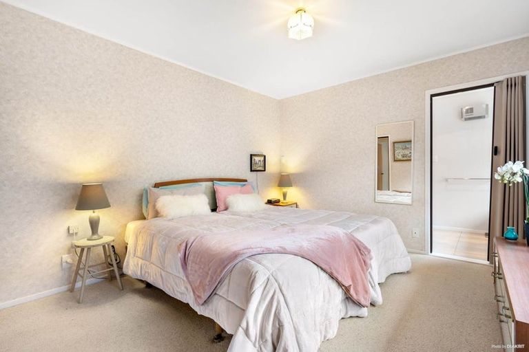 Photo of property in 46 Glenfern Road, Mellons Bay, Auckland, 2014